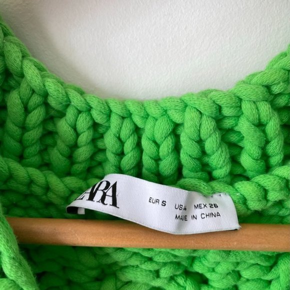 Zara Limited Edition Cable Knit Dot Sleeveless Sweater Vest Green Sz Small - Picture 9 of 11